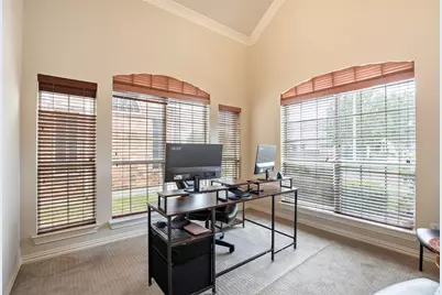 5115 Clydesdale Drive, Grand Prairie, TX 75052 - Photo 3