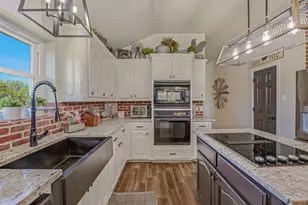 210 Southview Dr, Hudson Oaks, TX 76087 - Photo 11