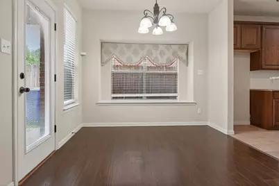 4407 Emerald Leaf Drive, Mansfield, TX 76063 - Photo 13