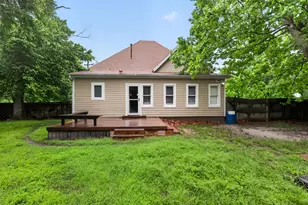 1301 Locust St, Commerce, TX 75428 - Photo 13