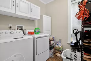 1301 Locust St, Commerce, TX 75428 - Photo 11