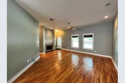 709 Roberts Street, Denton, TX 76209 - Photo 3