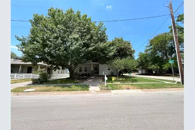 709 Roberts Street, Denton, TX 76209 - Photo 31