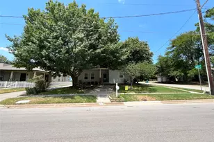 709 Roberts St, Denton, TX 76209 - Photo 31