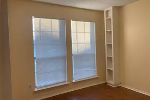 5719 Red Cactus Ct, Arlington, TX 76017 - Photo 3