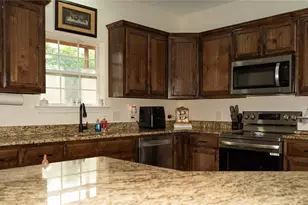 10609 County Rd 913, Godley, TX 76044 - Photo 9