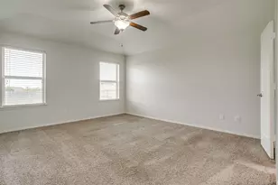357 Coral Vine Ln, Burleson, TX 76028 - Photo 11