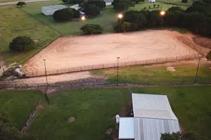 1010 Chapman Rd, Crawford, TX 76638 - Photo 39