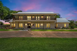 1010 Chapman Rd, Crawford, TX 76638 - Photo 5