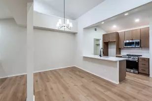 17490 Meandering Way, Dallas, TX 75252 - Photo 11