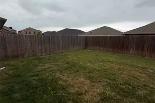 2011 Windsong Dr, Heartland, TX 75126 - Photo 3