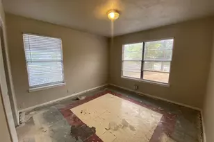 1412 Oakwood Dr, Denton, TX 76205 - Photo 7