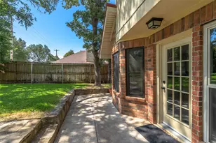 3104 Steve Dr, Hurst, TX 76054 - Photo 29