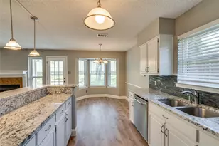 3104 Steve Dr, Hurst, TX 76054 - Photo 11