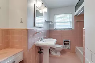 6418 E Lovers Ln, Dallas, TX 75214 - Photo 15