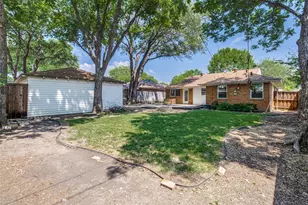 6418 E Lovers Ln, Dallas, TX 75214 - Photo 23