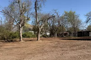 118 Jim St, Waxahachie, TX 75165 - Photo 1