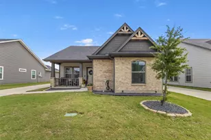 616 Charlotte Ln, Burleson, TX 76028 - Photo 5