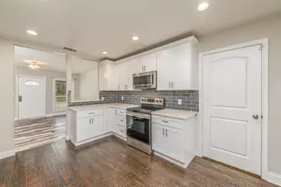 5808 Locke Ave, Fort Worth, TX 76107 - Photo 11