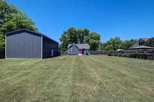 207 S Wickham St, Alvord, TX 76225 - Photo 23