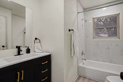 801 N 37th Street, Corsicana, TX 75110 - Photo 23