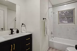 801 N 37th St, Corsicana, TX 75110 - Photo 25