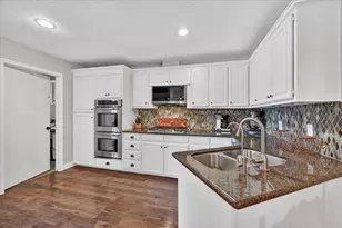 1603 Valleycrest Ln, Carrollton, TX 75006 - Photo 9
