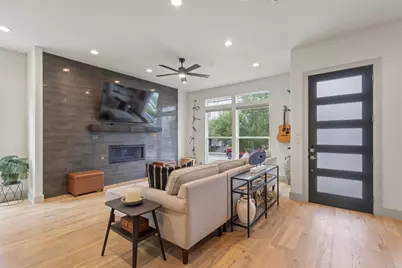 2807 Wingate Street, Fort Worth, TX 76107 - Photo 5