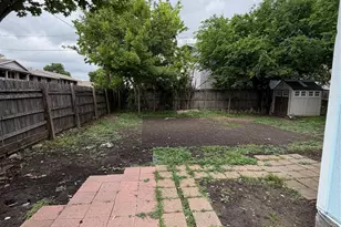1227 W Ave Ave E, Garland, TX 75040 - Photo 7