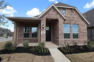 1001 Tarryhill Dr, Crowley, TX 76036 - Photo 11