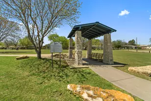 1001 Tarryhill Dr, Crowley, TX 76036 - Photo 19