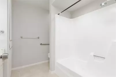 9142 Emberglow Lane, Dallas, TX 75243 - Photo 11
