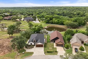 8828 Sundance Pl Ct, Granbury, TX 76049 - Photo 37