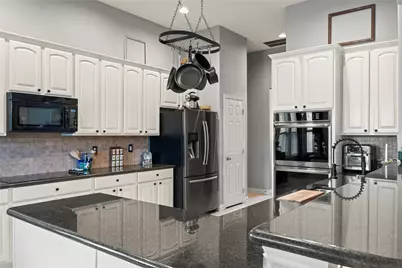 10617 Los Rios Drive, Fort Worth, TX 76179 - Photo 15