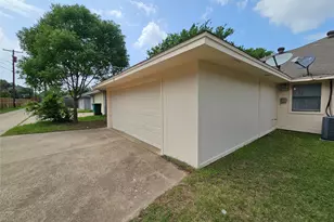 311 Bryant Ln, Cedar Hill, TX 75104 - Photo 21
