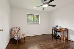 3581 Woodleigh Dr, Dallas, TX 75229 - Photo 31