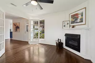 3581 Woodleigh Dr, Dallas, TX 75229 - Photo 9