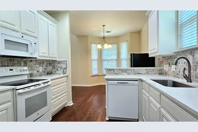 674 E Fulton Street, Van Alstyne, TX 75495 - Photo 5