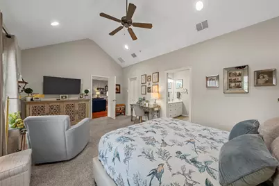 9136 Darby Lane, Waco, TX 76712 - Photo 15