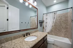 305 Matthew Ave, Denton, TX 76210 - Photo 17