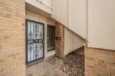 3704 Hulen Park Drive, Fort Worth, TX 76109 - Photo 3