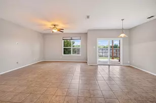 713 Sparrow Dr, Saginaw, TX 76131 - Photo 13