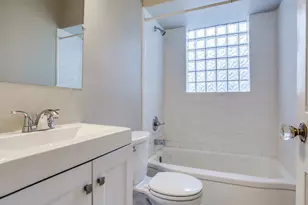 902 Denton St, Denton, TX 76201 - Photo 9