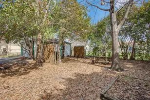 902 Denton St, Denton, TX 76201 - Photo 11