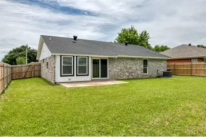 1700 Willow Vale Drive, Fort Worth, TX 76134 - Photo 21