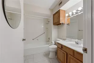 1729 Jenkins Ln, Glenn Heights, TX 75154 - Photo 13