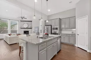 604 Warwick Blvd, Lewisville, TX 75056 - Photo 11