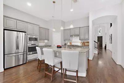 604 Warwick Boulevard, Lewisville, TX 75056 - Photo 9