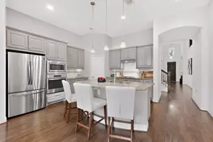 604 Warwick Blvd, Lewisville, TX 75056 - Photo 9