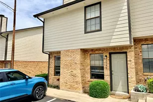 1251 Dallas Dr, Denton, TX 76205 - Photo 1